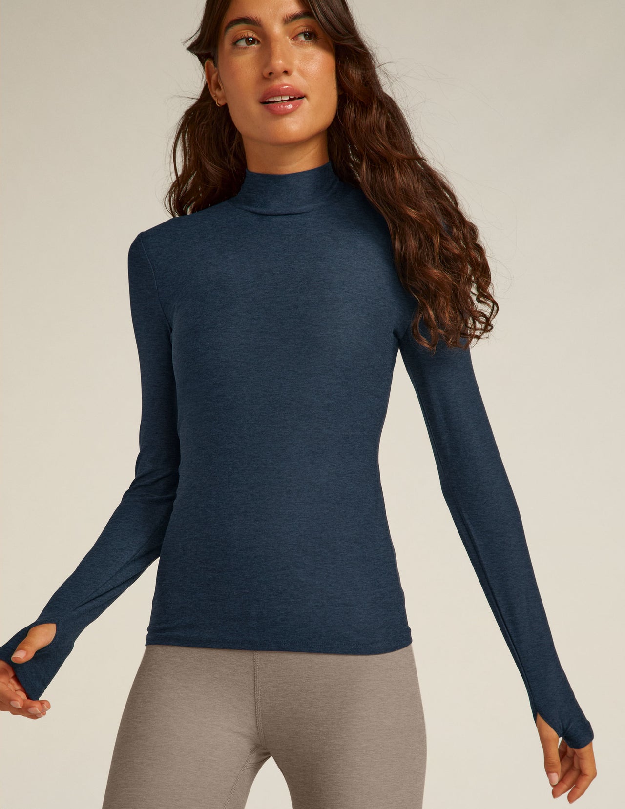 Featherweight Moving On Pullover | Beyond Yoga