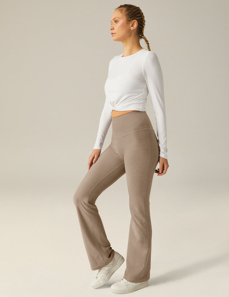 Featherweight Center Stage Cropped Long Sleeve Pullover