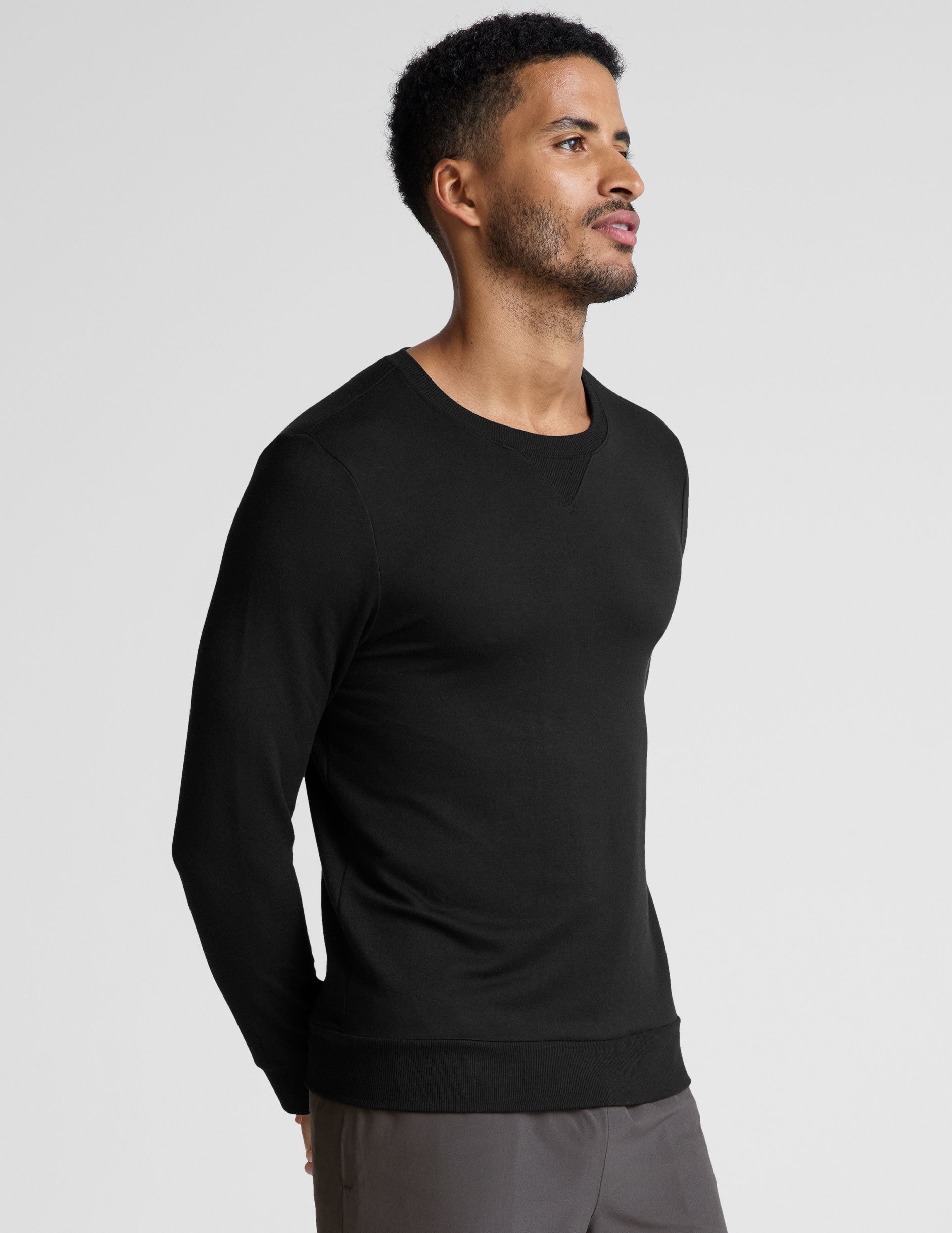 black mens long sleeve pullover