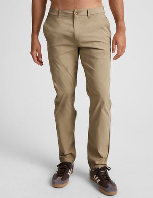 Essential Men's Chino 30