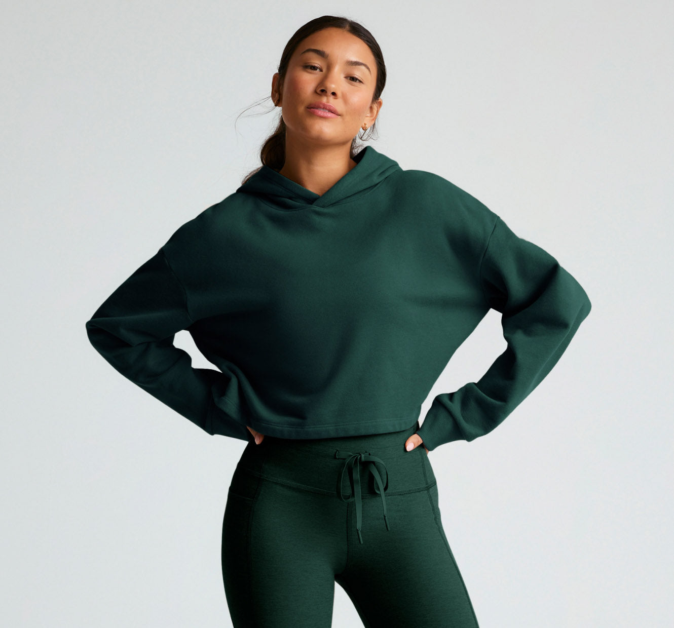 green cropped hoodie