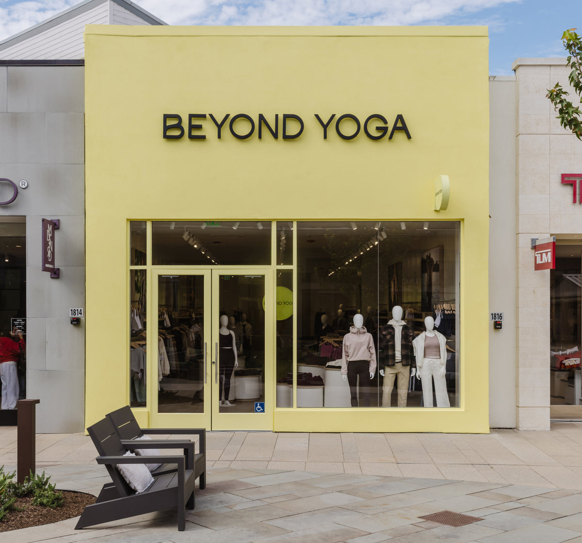 Stores – Beyond Yoga