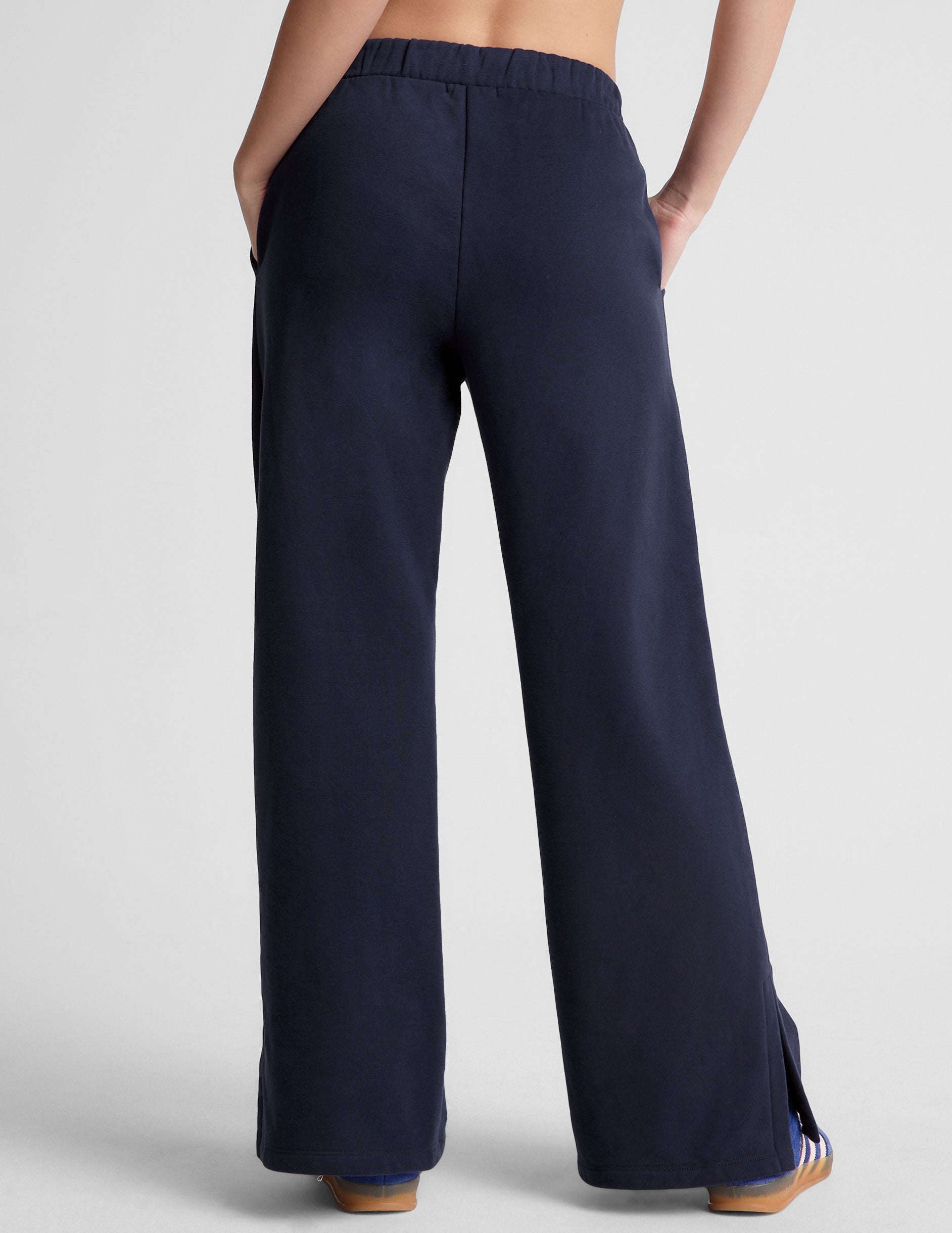 blue wide leg sweatpant