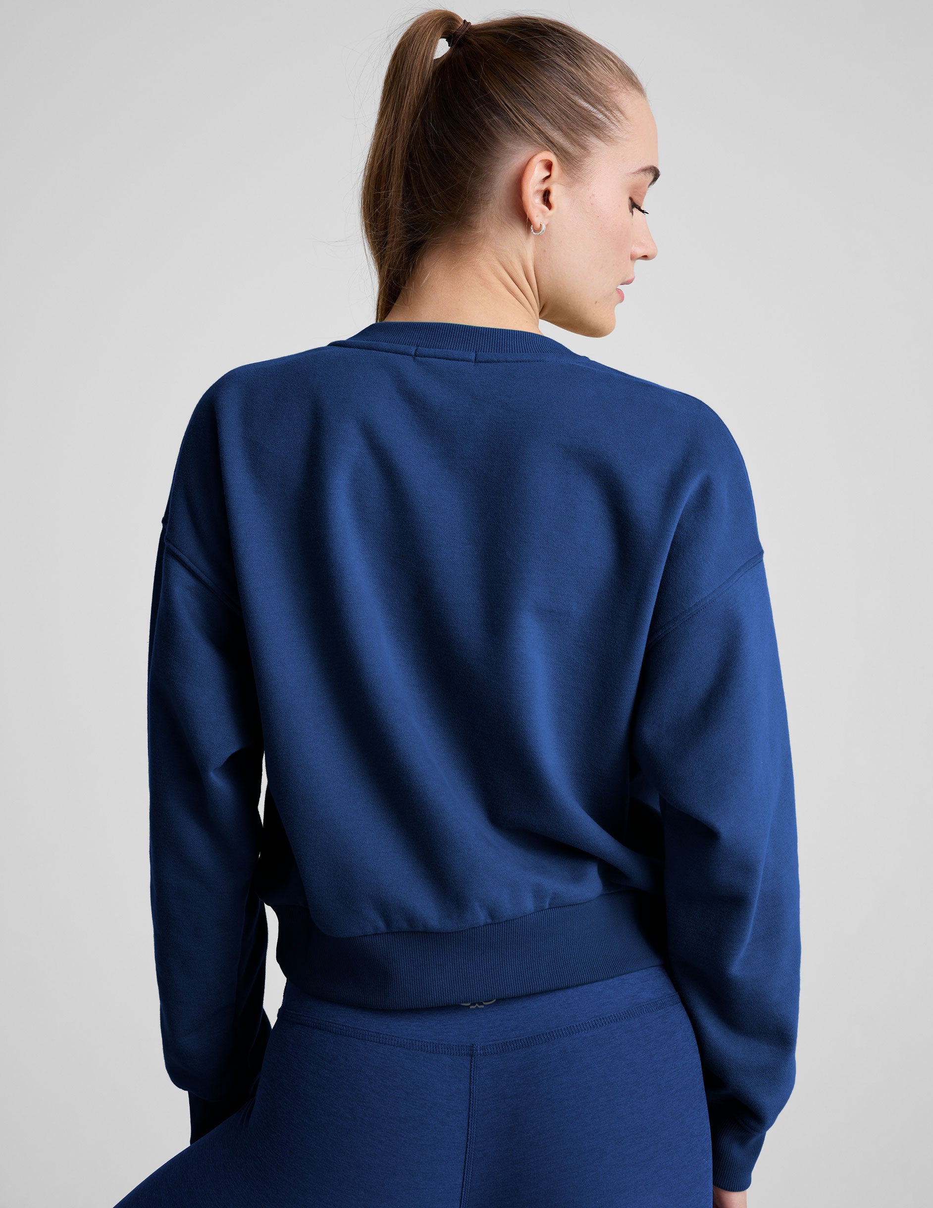 LuxeFleece Crewneck Sweatshirt | Beyond Yoga