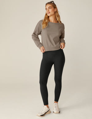 brown crew neck long sleeve pullover. 