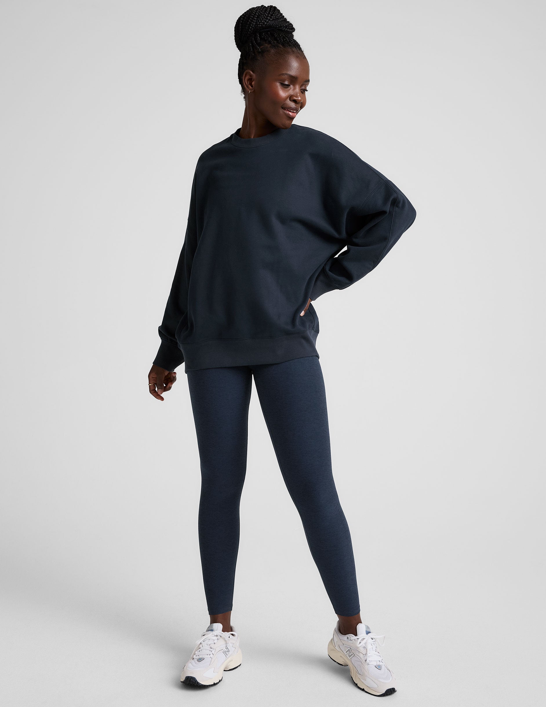 【frey】完売品！ALWAYS SWEAT/Navy LuxeFleece Oversized Sweatshirt | Beyond Yoga