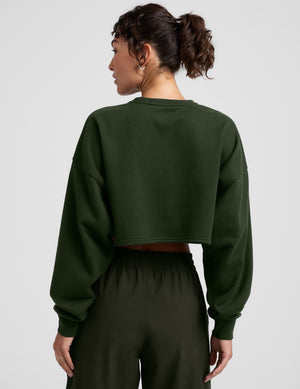green cropped crew neck loose fitting sweatshirt. 