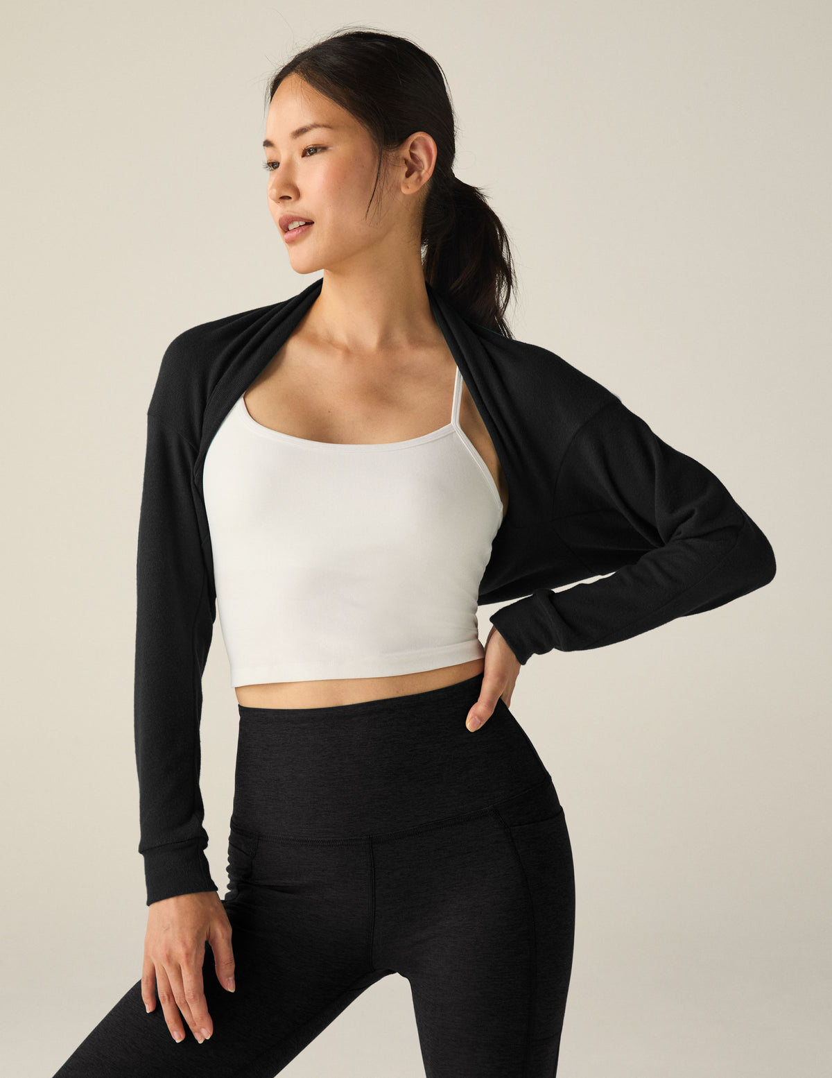 Duet 2-Way Convertible Shrug | Beyond Yoga