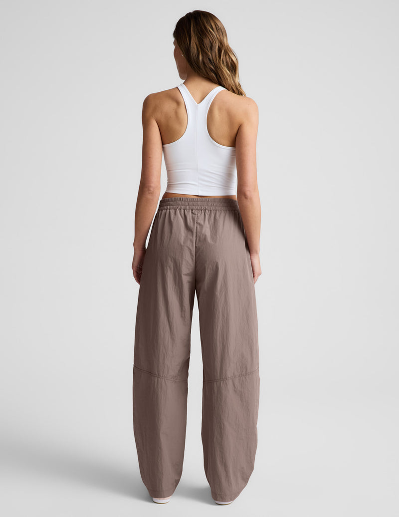 Limitless Mid-Rise Barrel Leg Pant