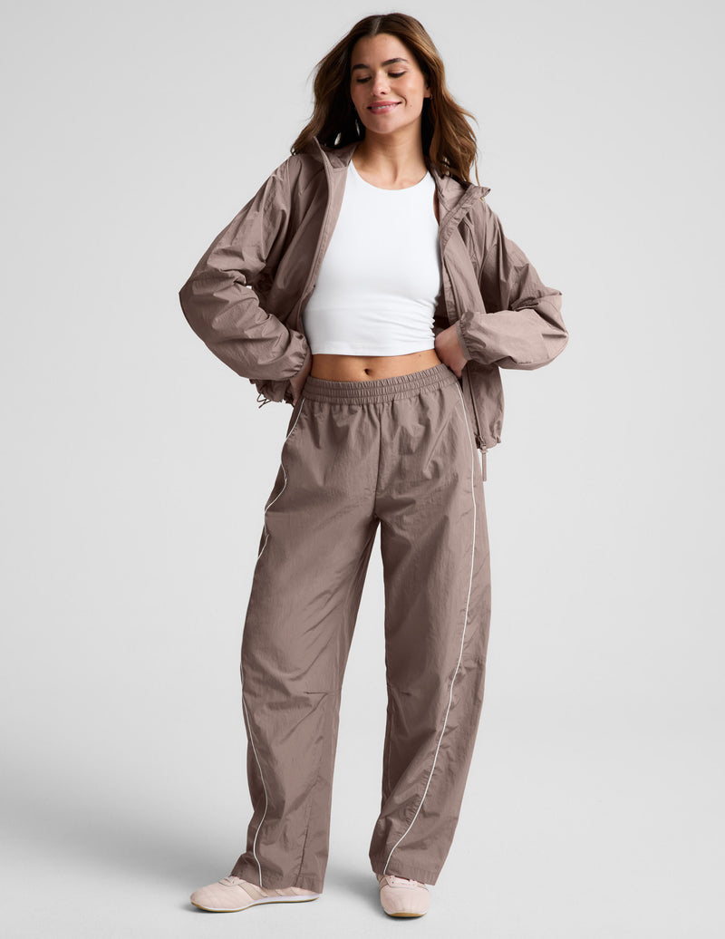 Limitless Mid-Rise Barrel Leg Pant