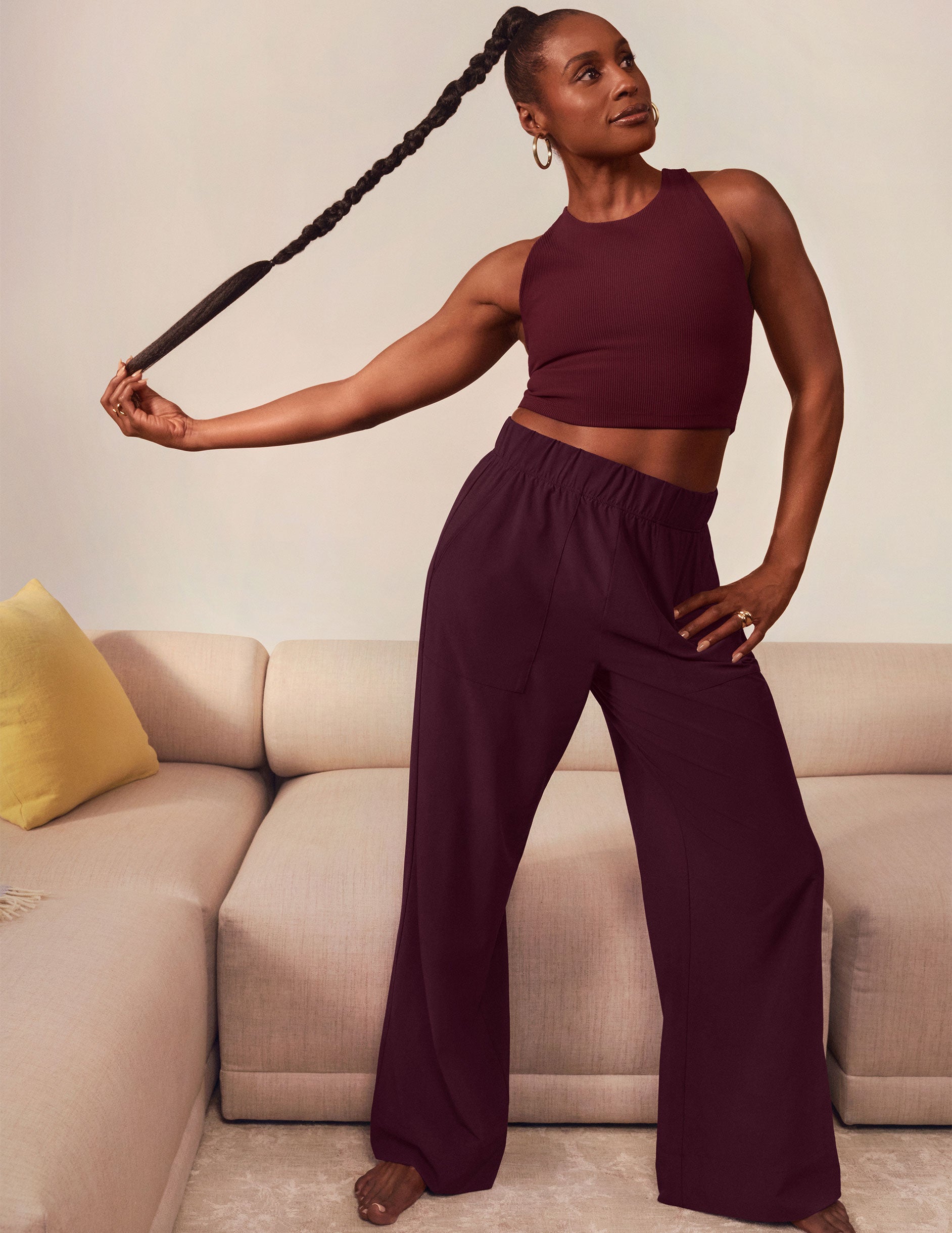 Workout Clothes, Yoga Outfits & Activewear Apparel for Women