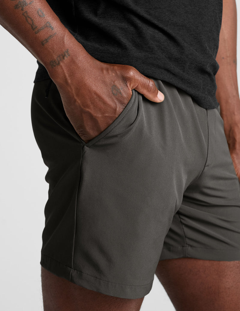 Pivotal 2.0 Men's Short 7"