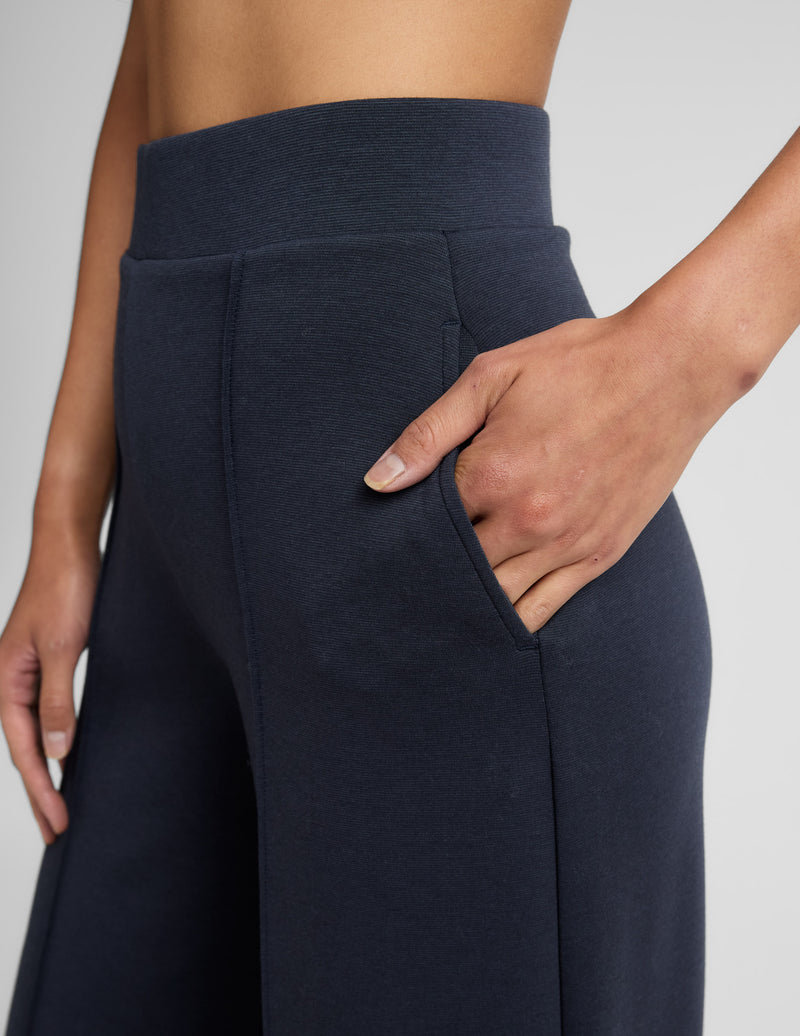 SoftSpring Wide Leg Pant 31"
