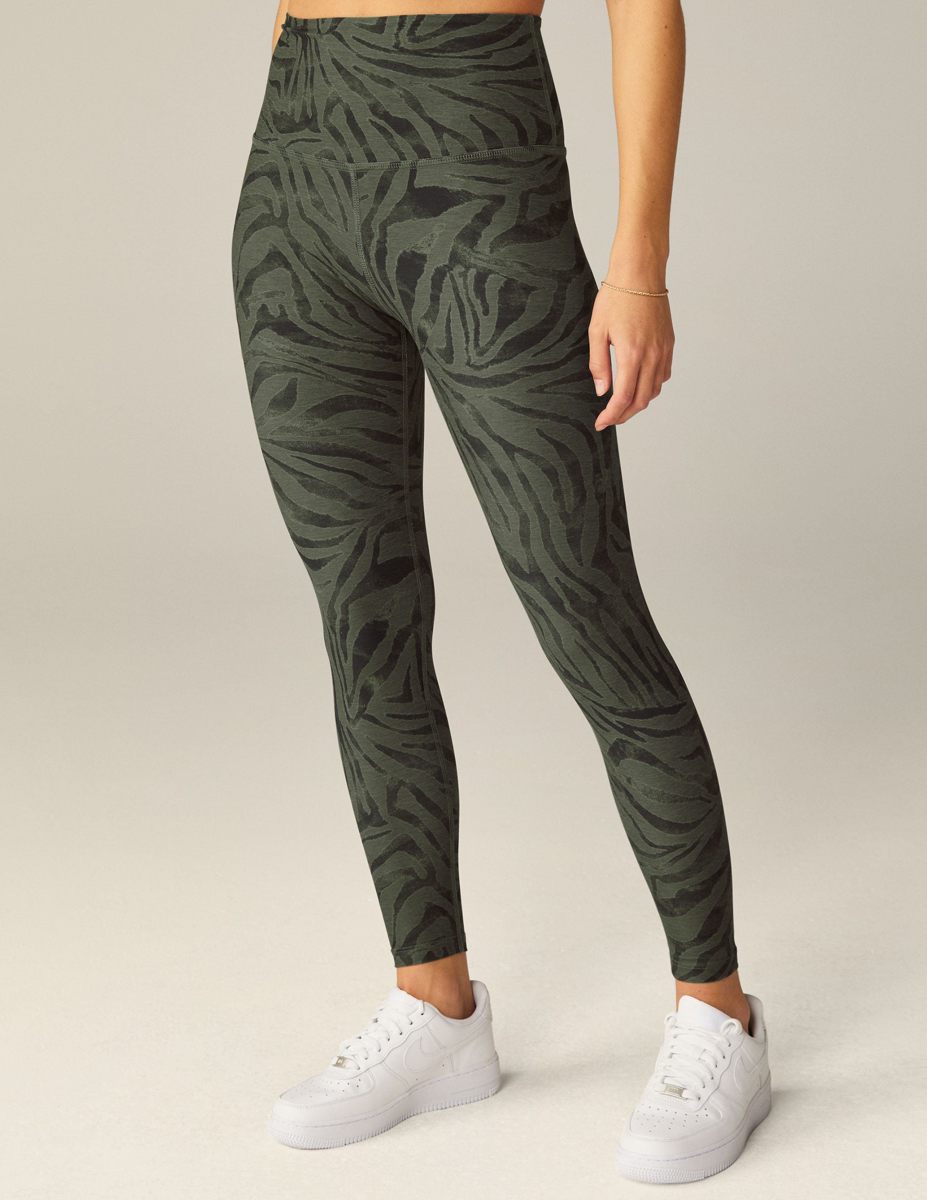 Fabletics, Pants & Jumpsuits, Green Fabletics Mesh 34 Power Hold Cropped  Leggings Size 4