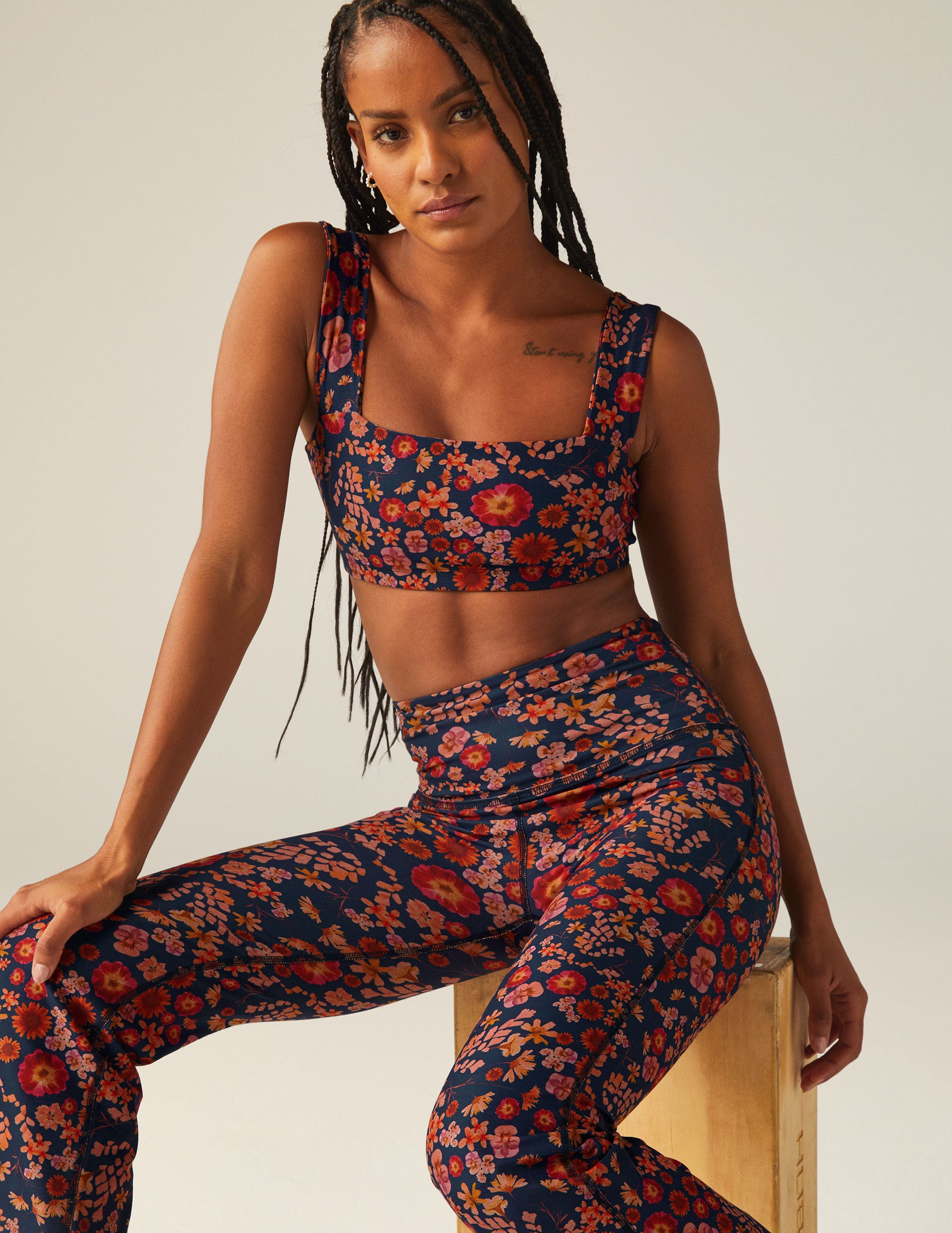 Beyond yoga floral leggings best sale