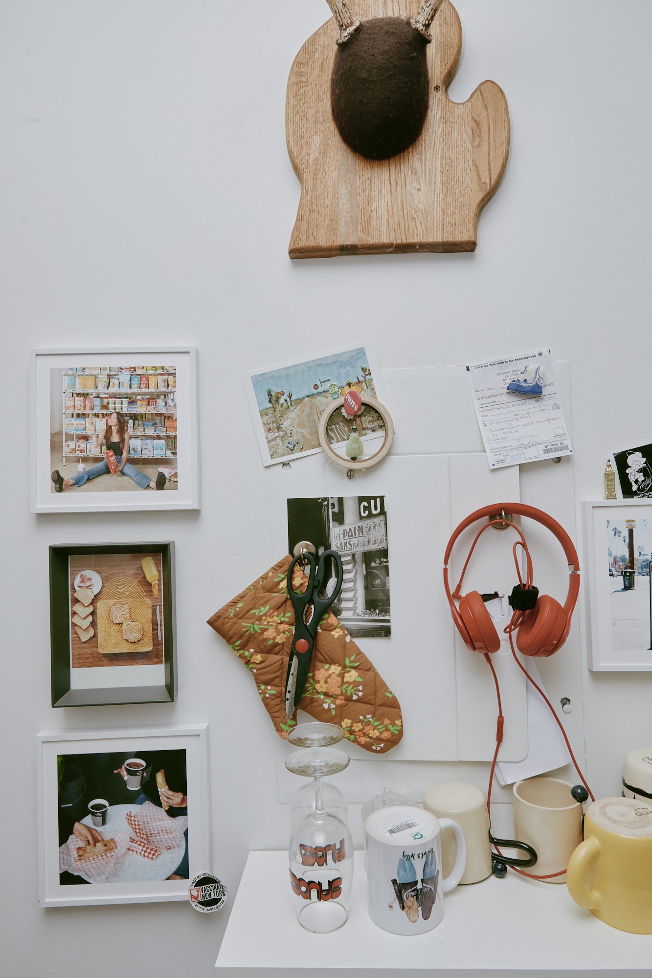 Decorated wall in Rachel's kitchen