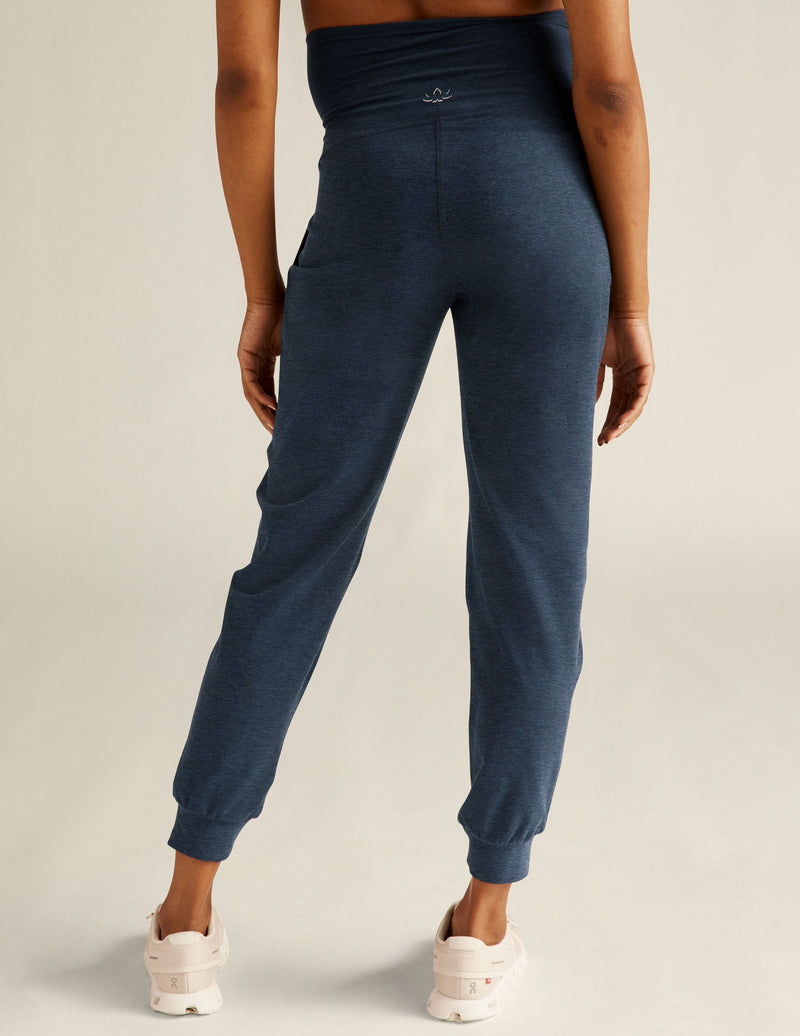 Spacedye™ Beyond the Bump Maternity Midi Jogger