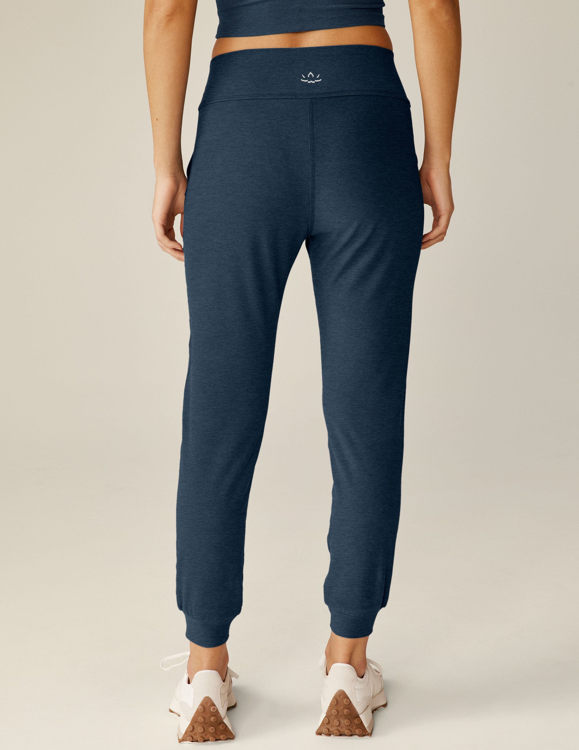 Beyond Yoga Spacedye Midi Jogger Nocturnal Navy Xs