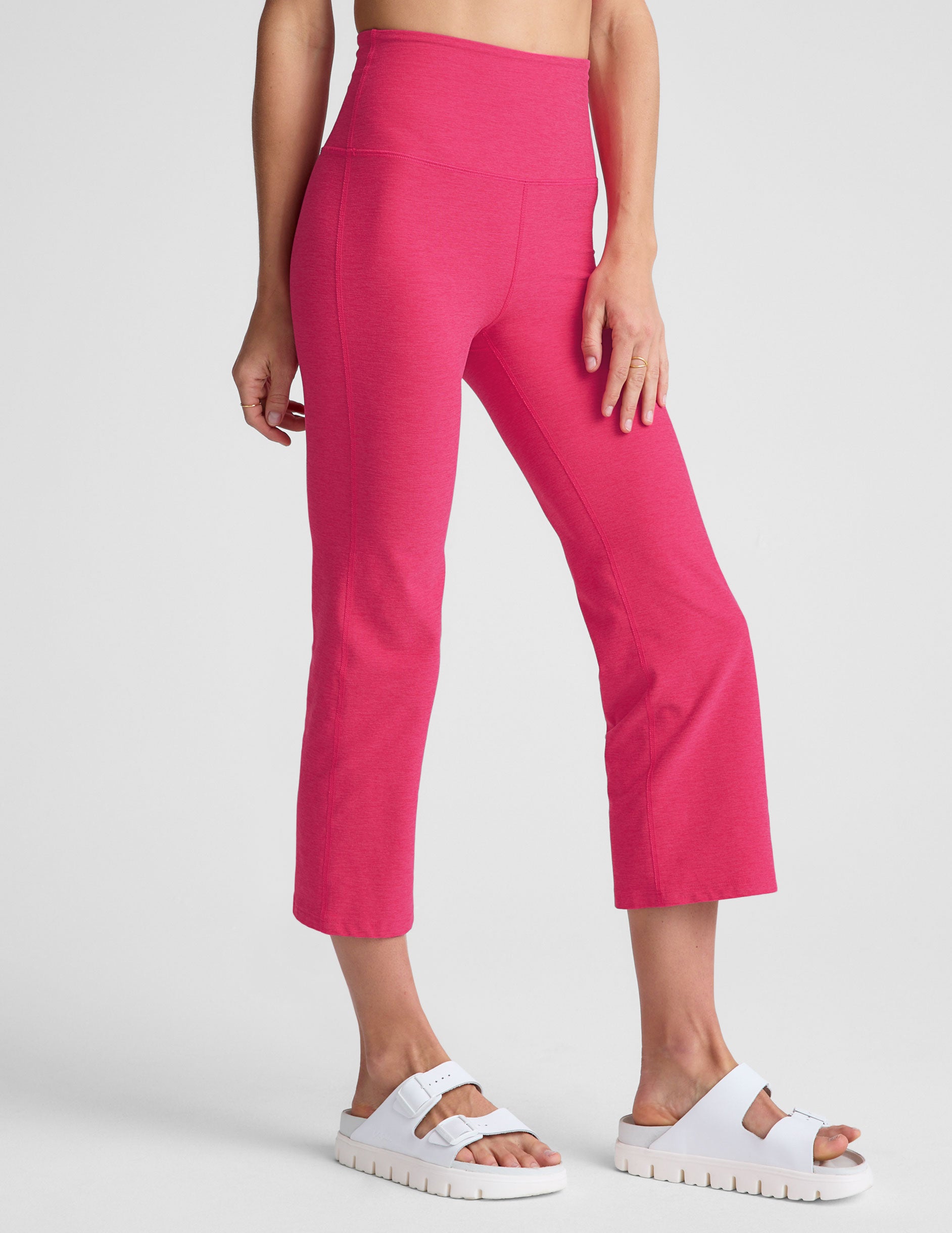 pink cropped pant