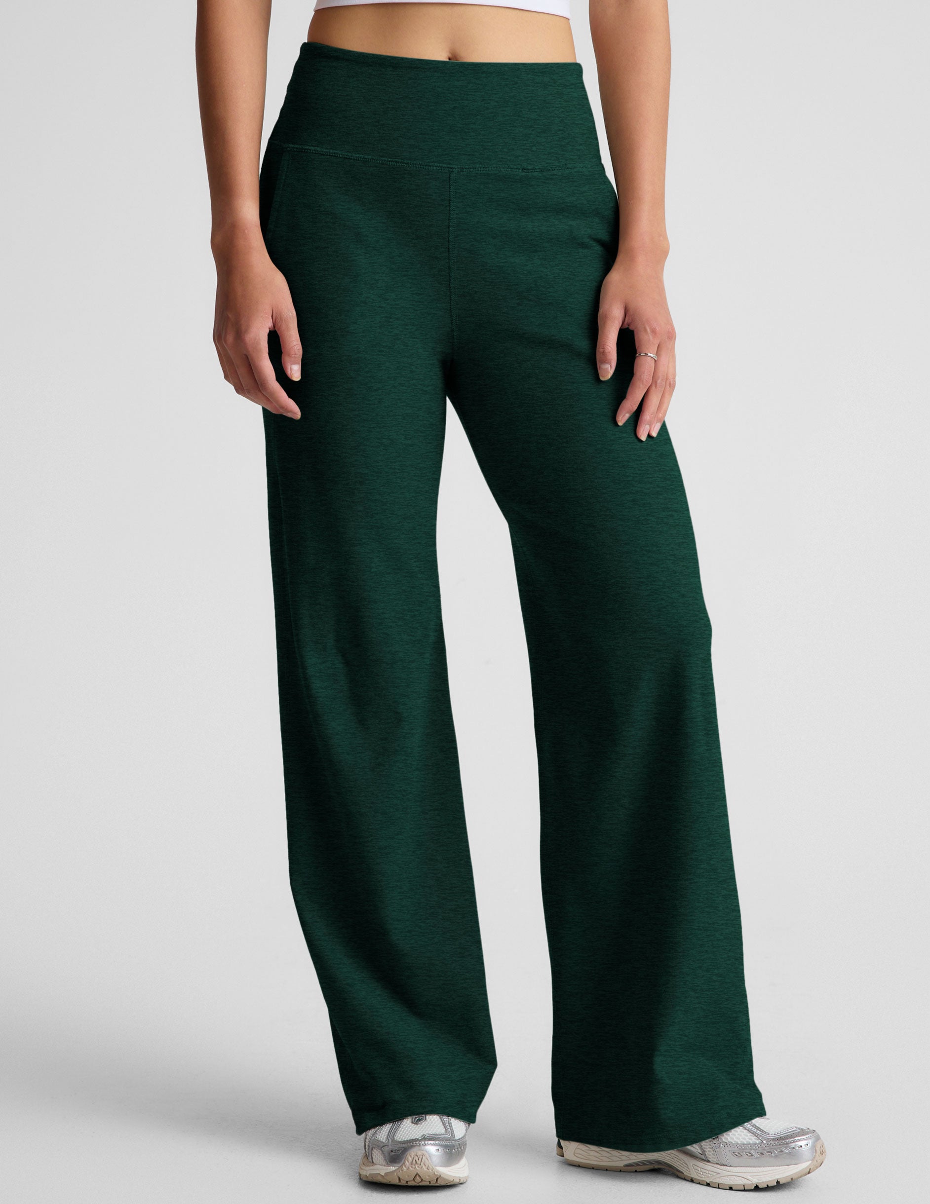 green wide leg pant 