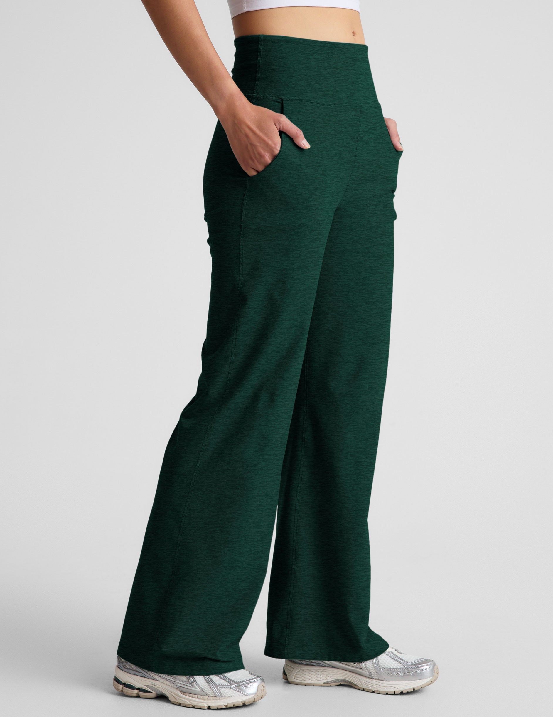 green wide leg pant 