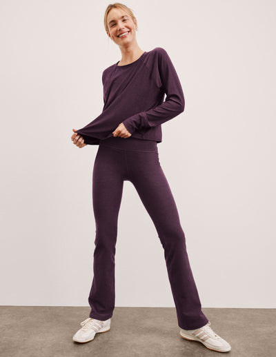 Spacedye™ High Waisted Practice Pocket Bootcut Pant 31"