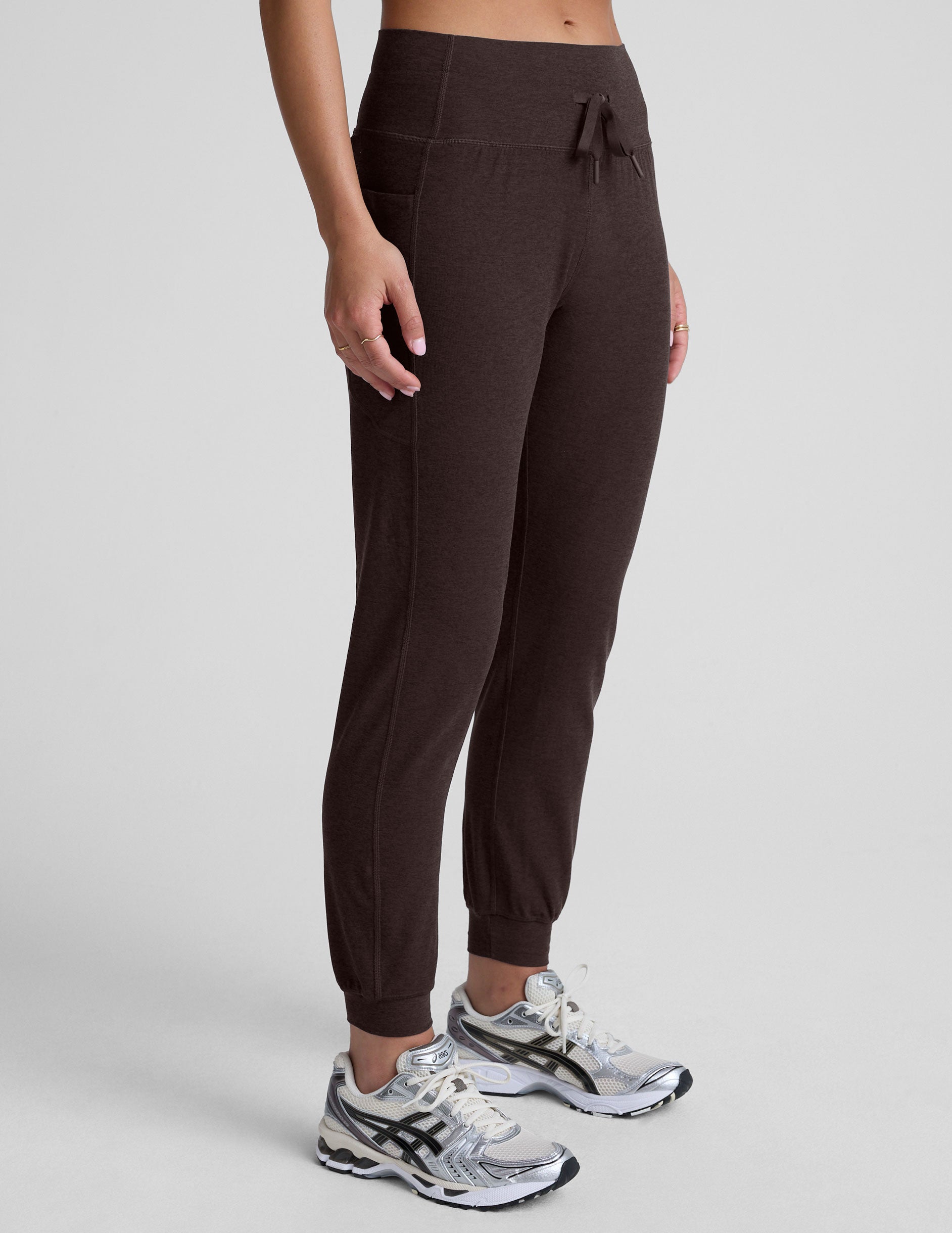 Spacedye Go Pocket Jogger | Beyond Yoga