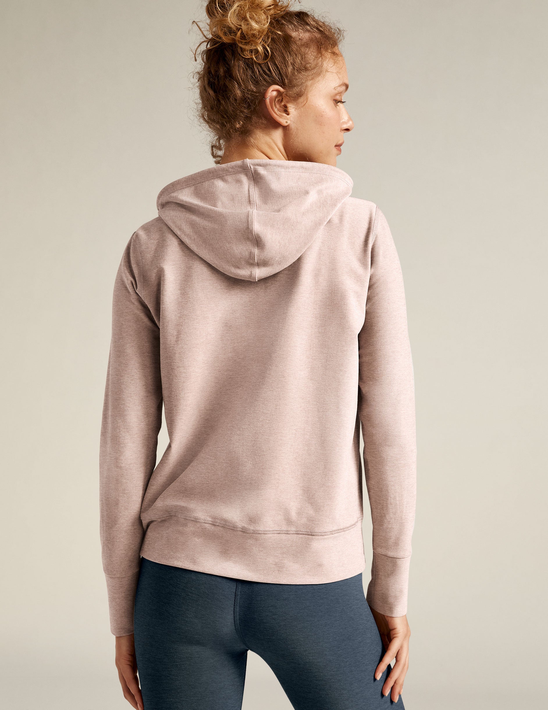 Beyond Yoga Featherweight Spacedye Morning Light Pullover Chai