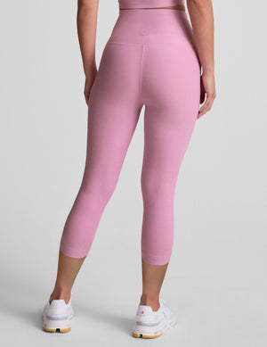 pink capri length leggings. 