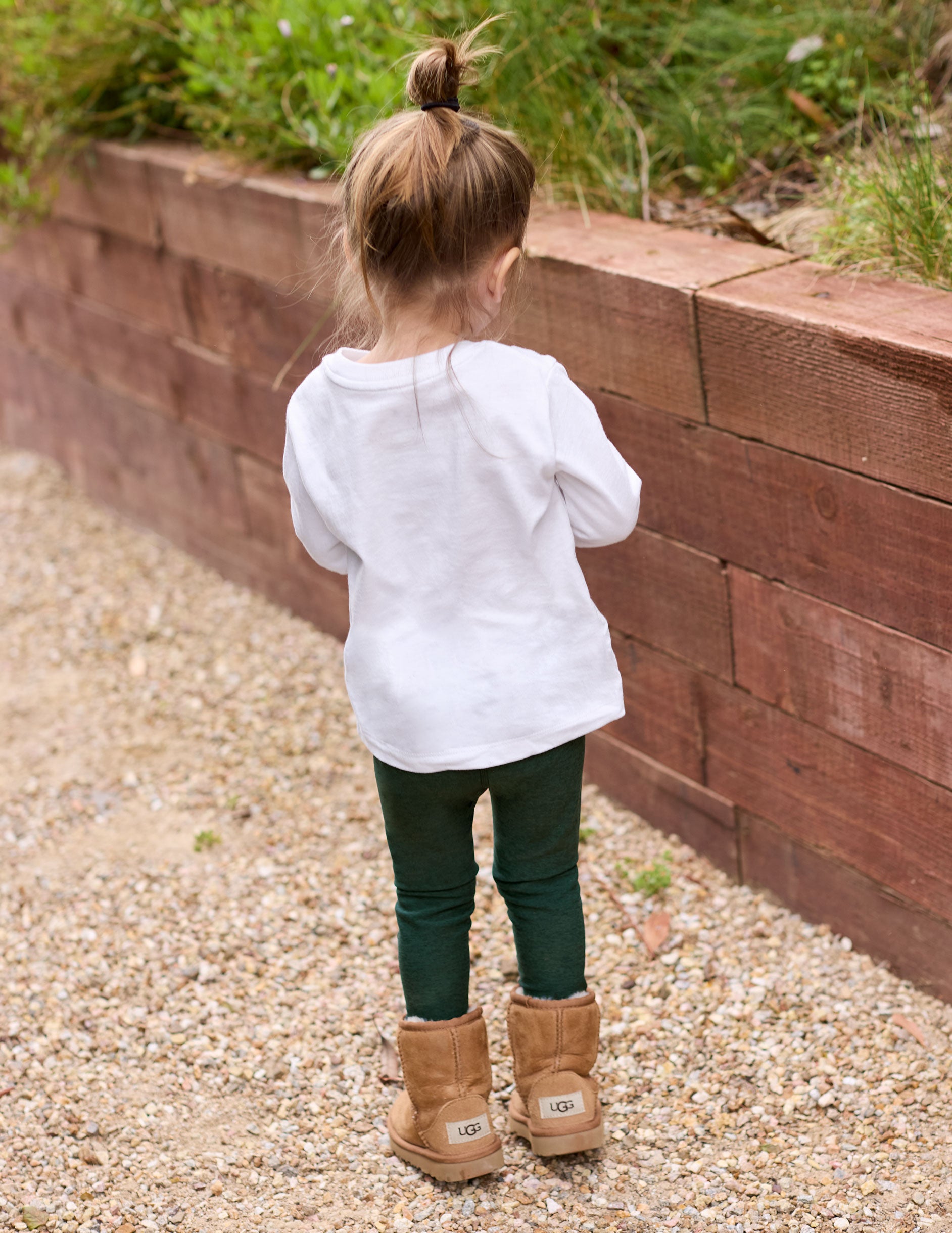 dark green toddler leggings. 