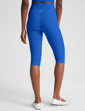 blue high-wasited legging with at a pedal pusher length, 14.25