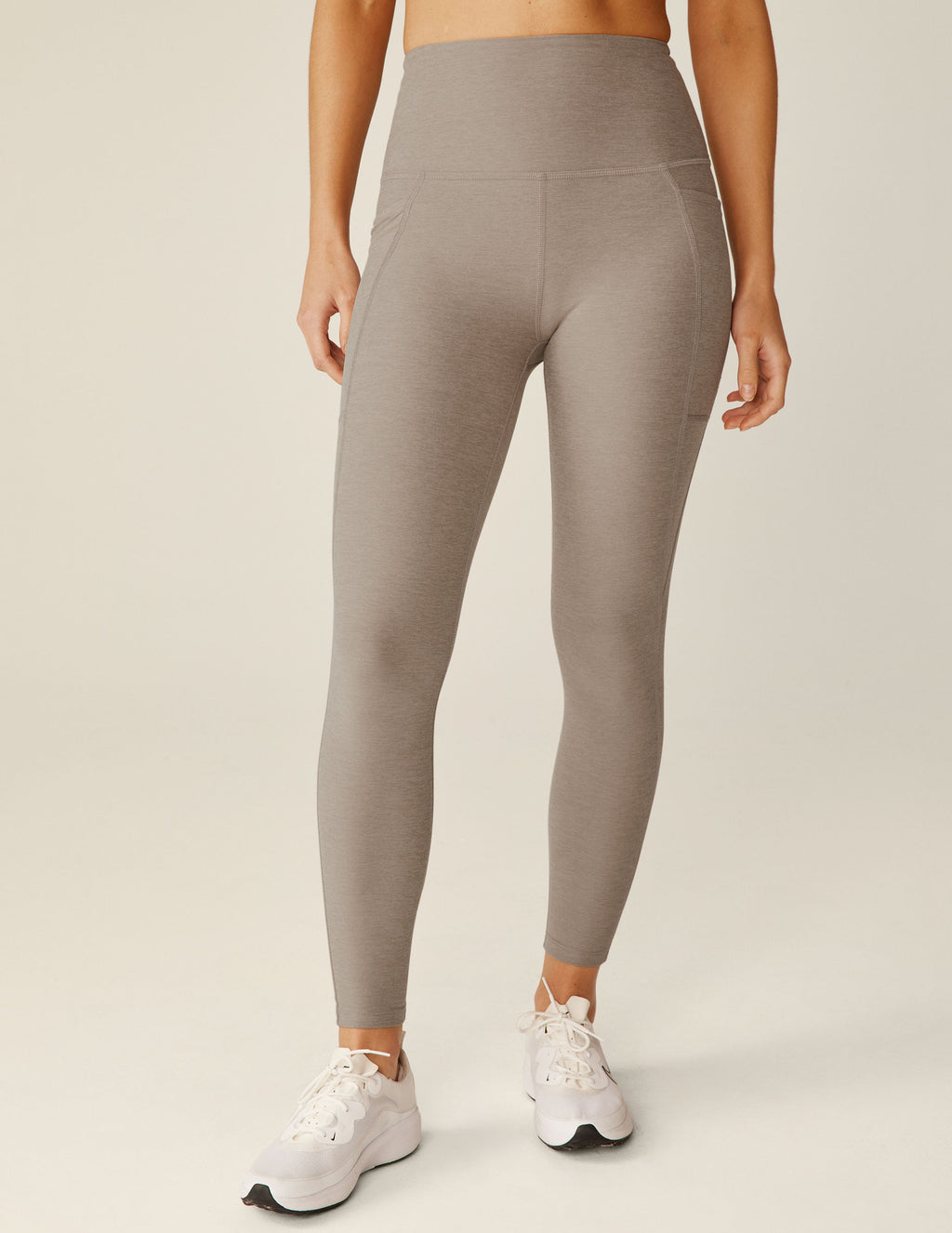OUYISHANG Women's Shiny 7/8 Yoga Pants with Pockets High Waisted