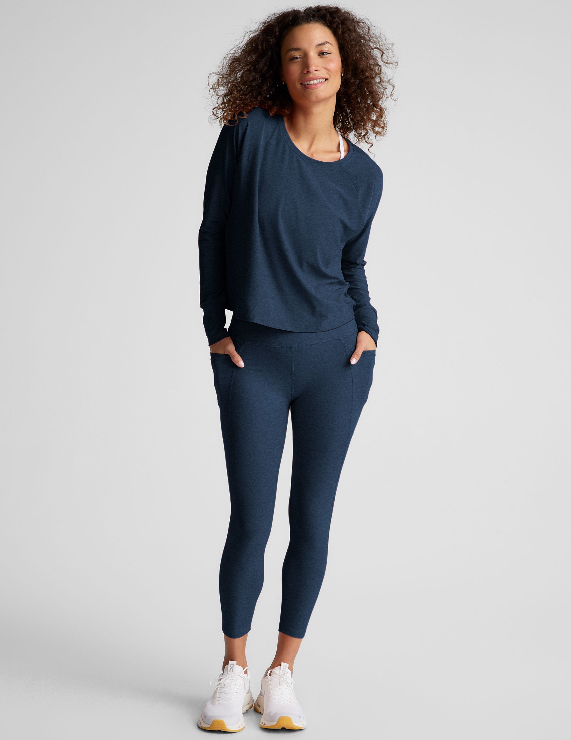 blue capri midi leggings