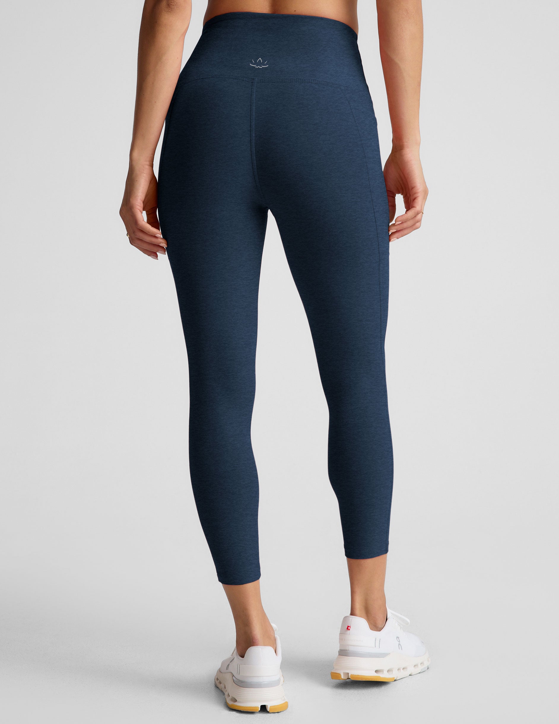 blue capri midi leggings