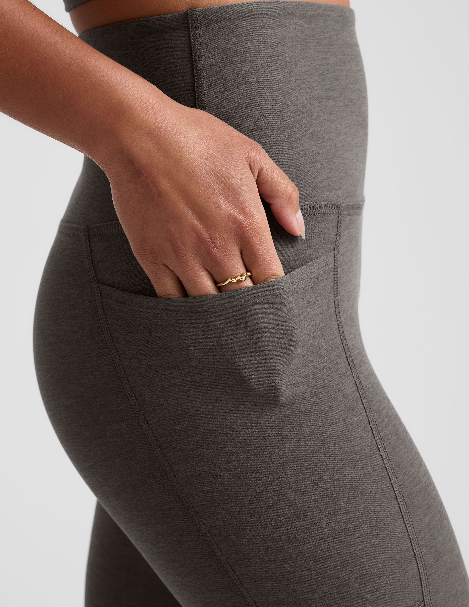 Spacedye Out Of Pocket High Waisted Capri Legging