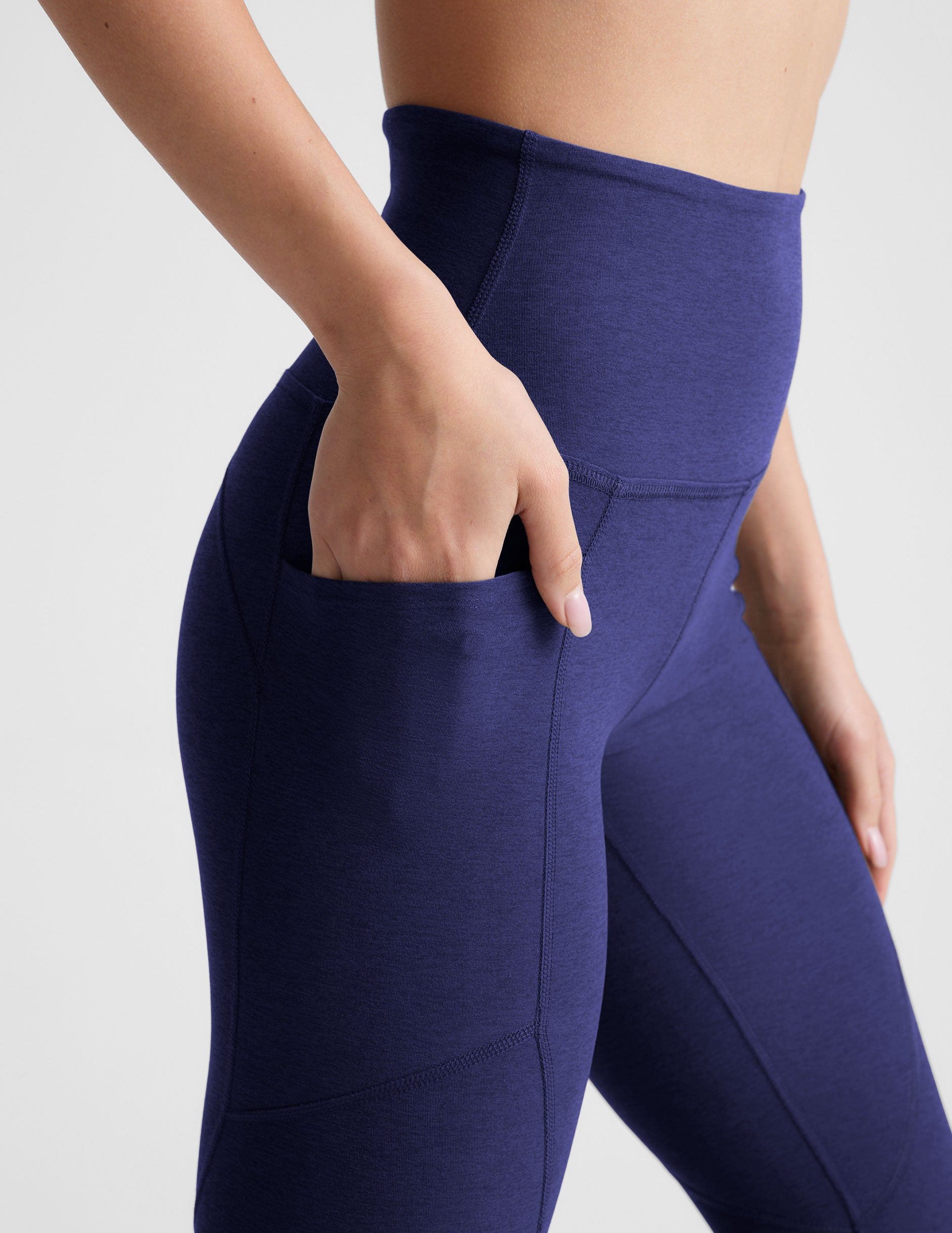 blue legging with pocket at sides