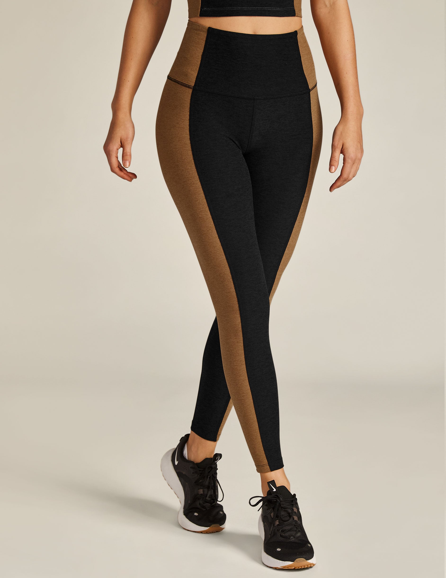 Beyond yoga 2025 colorblock leggings