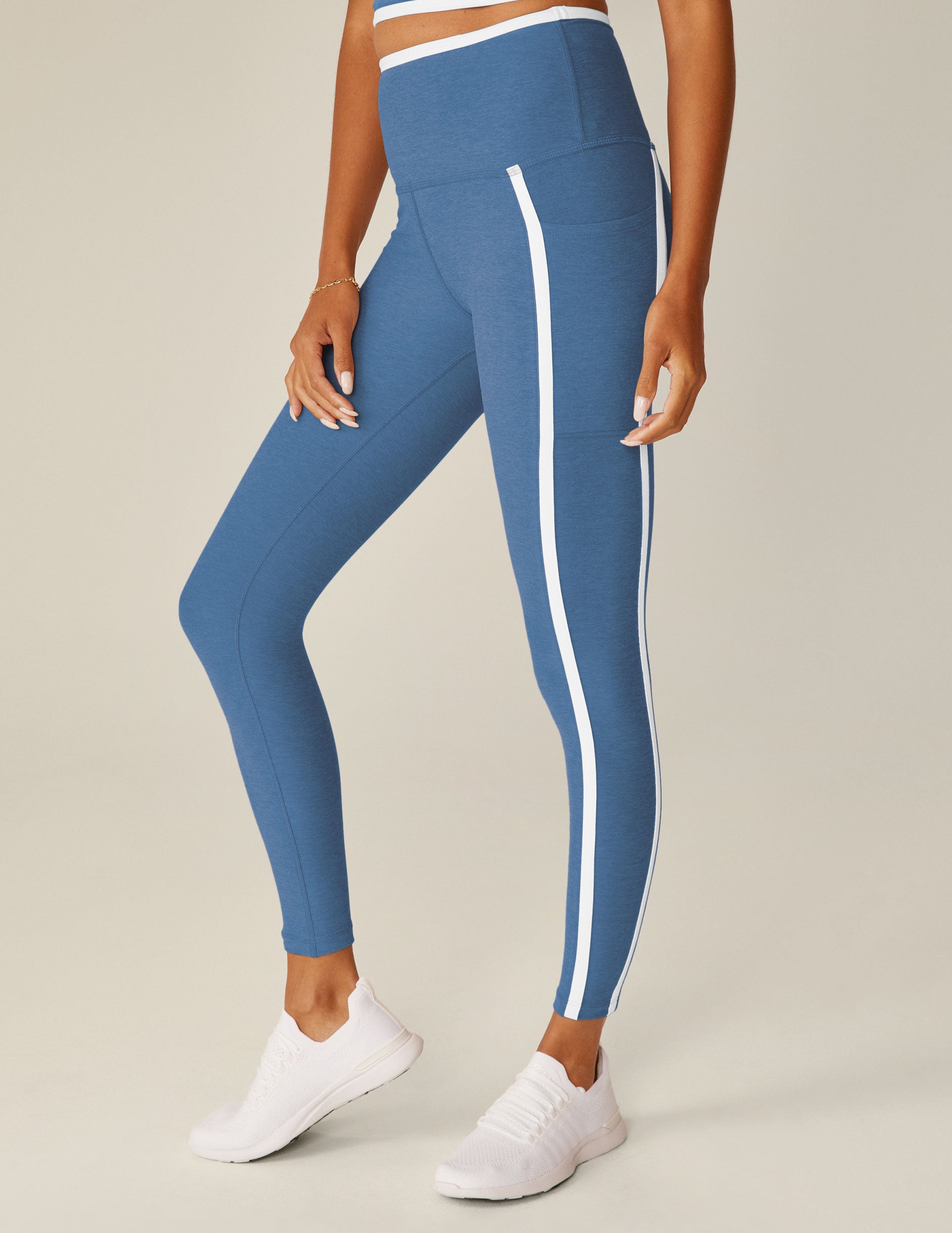 Mid-Rise Workout Leggings with Contrasting Waistband - Ivory