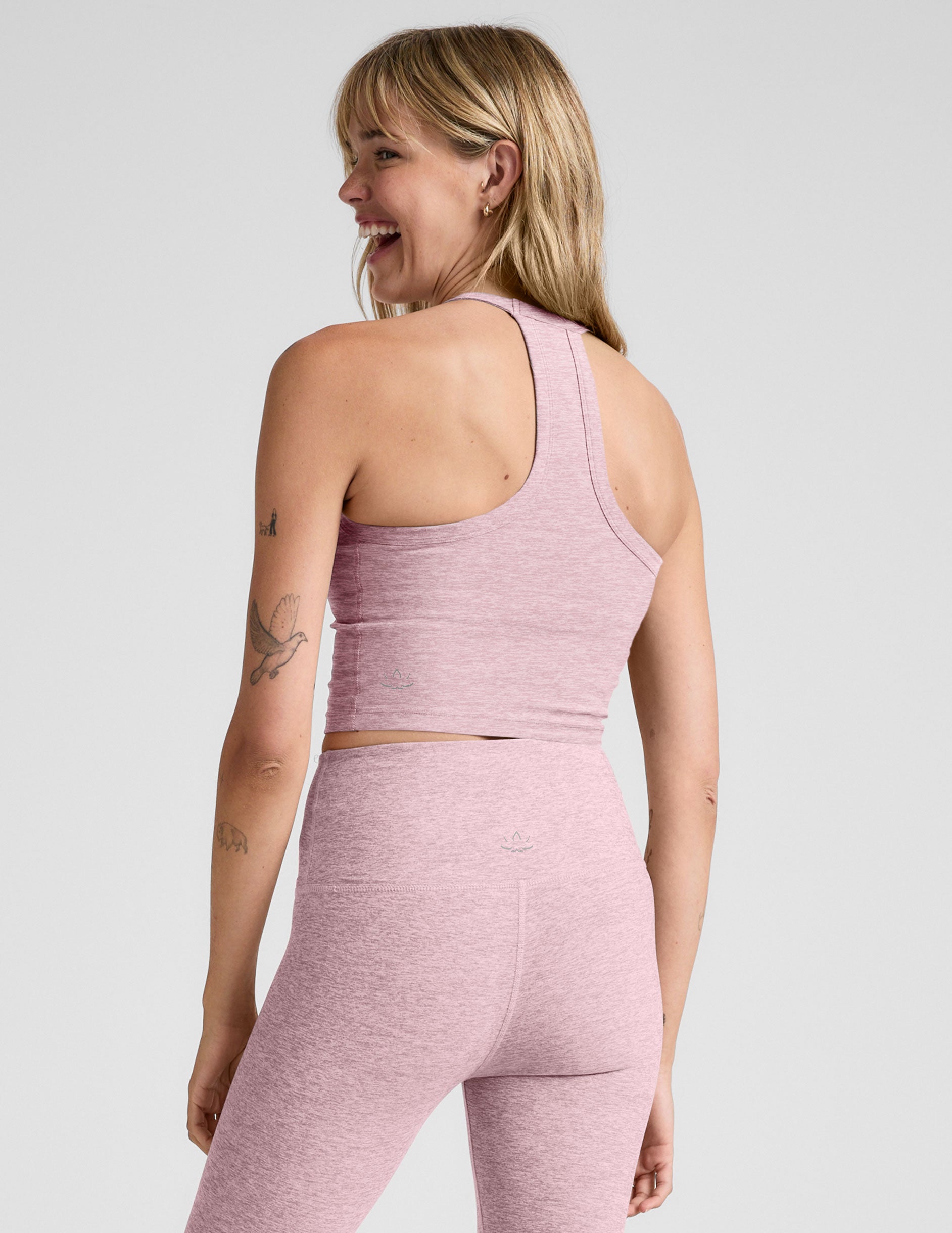 (取寄) ビヨンドヨガ レディース スペースダイ リフォーカス クロップド タンク Beyond Yoga women Spacedye Refocus Cropped Tank Court Blue Heather Spacedye Refocus Cropped Tank | Beyond Yoga