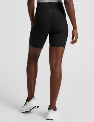 model wearing black 7