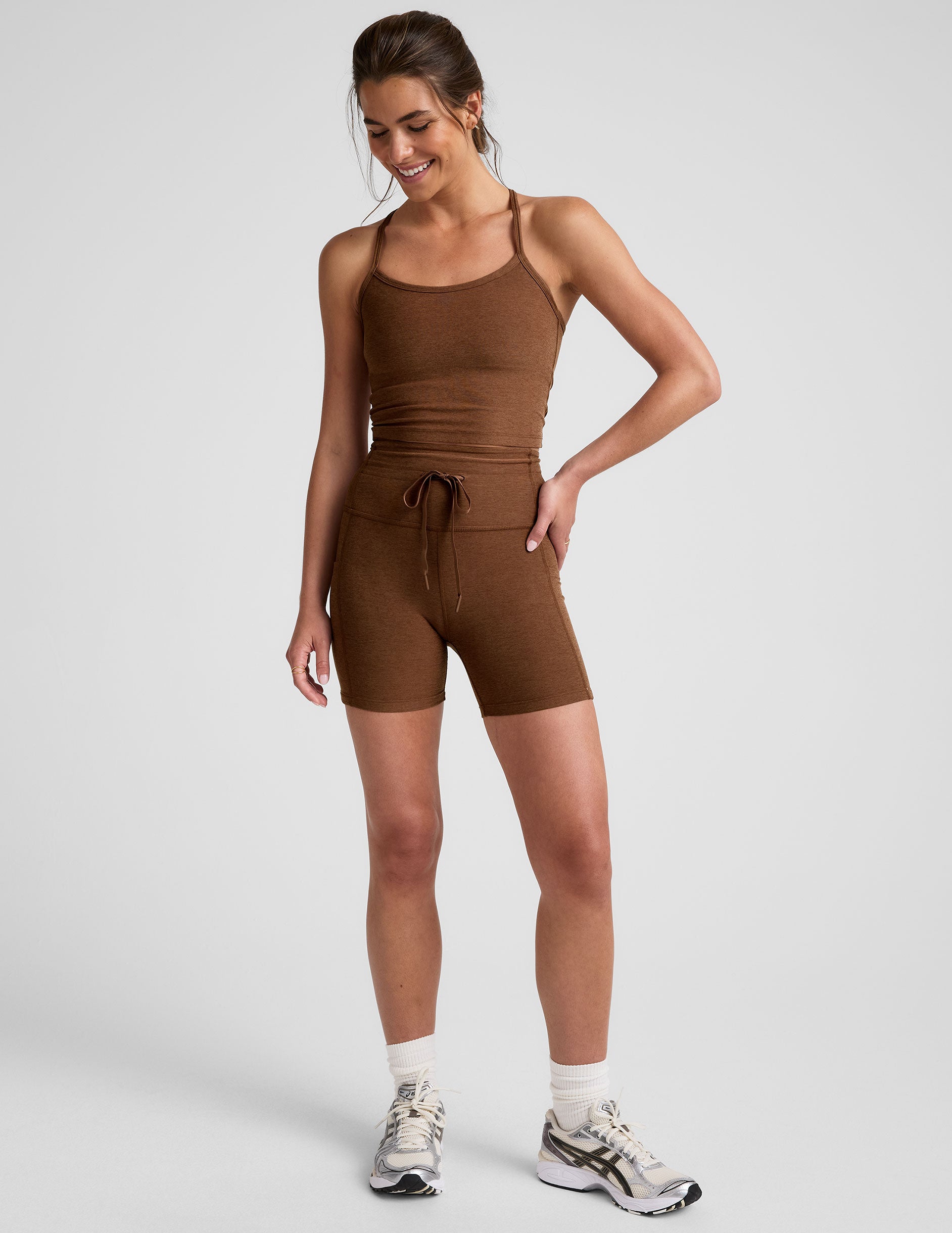 High Waisted Pocket Spacedye Shorts - Bold Mocha Heather | Beyond Yoga