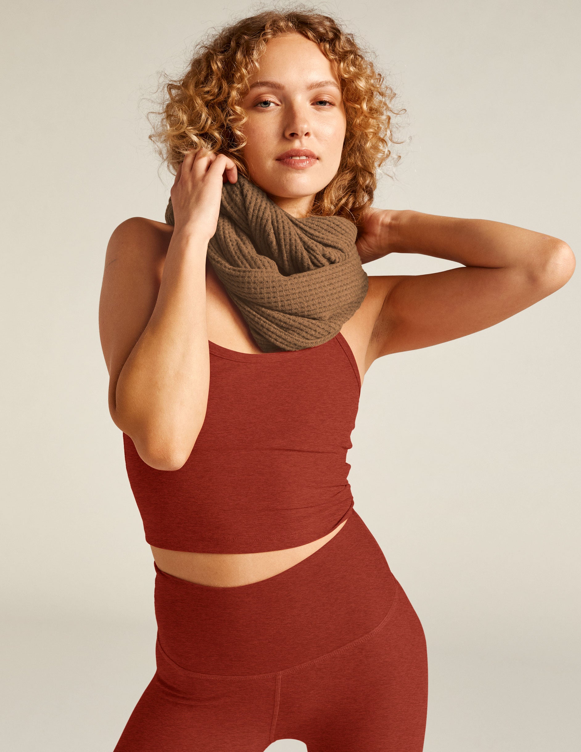 brown infinity scarf.