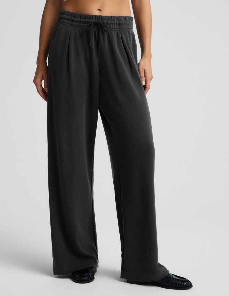 Luxe Sandwash Double Knit Wide Leg Pant