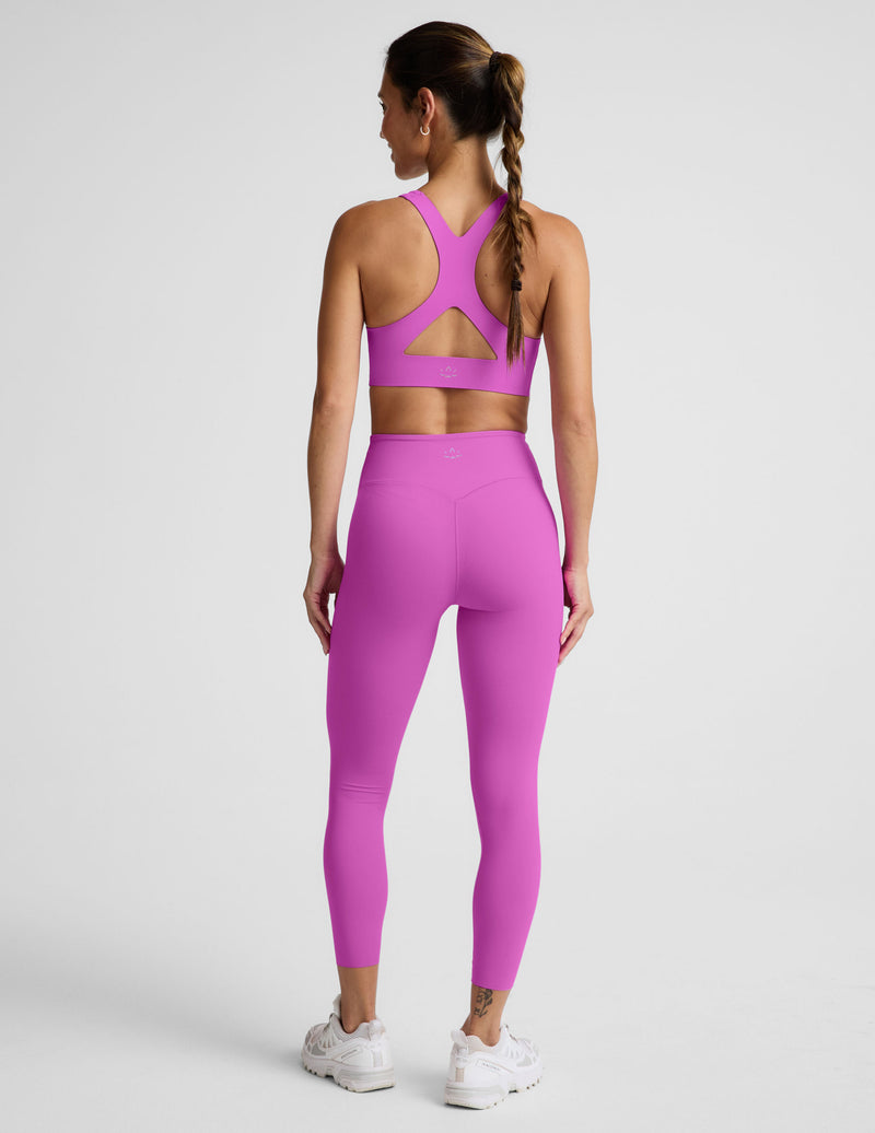 glowzone™ High Waisted Midi Legging