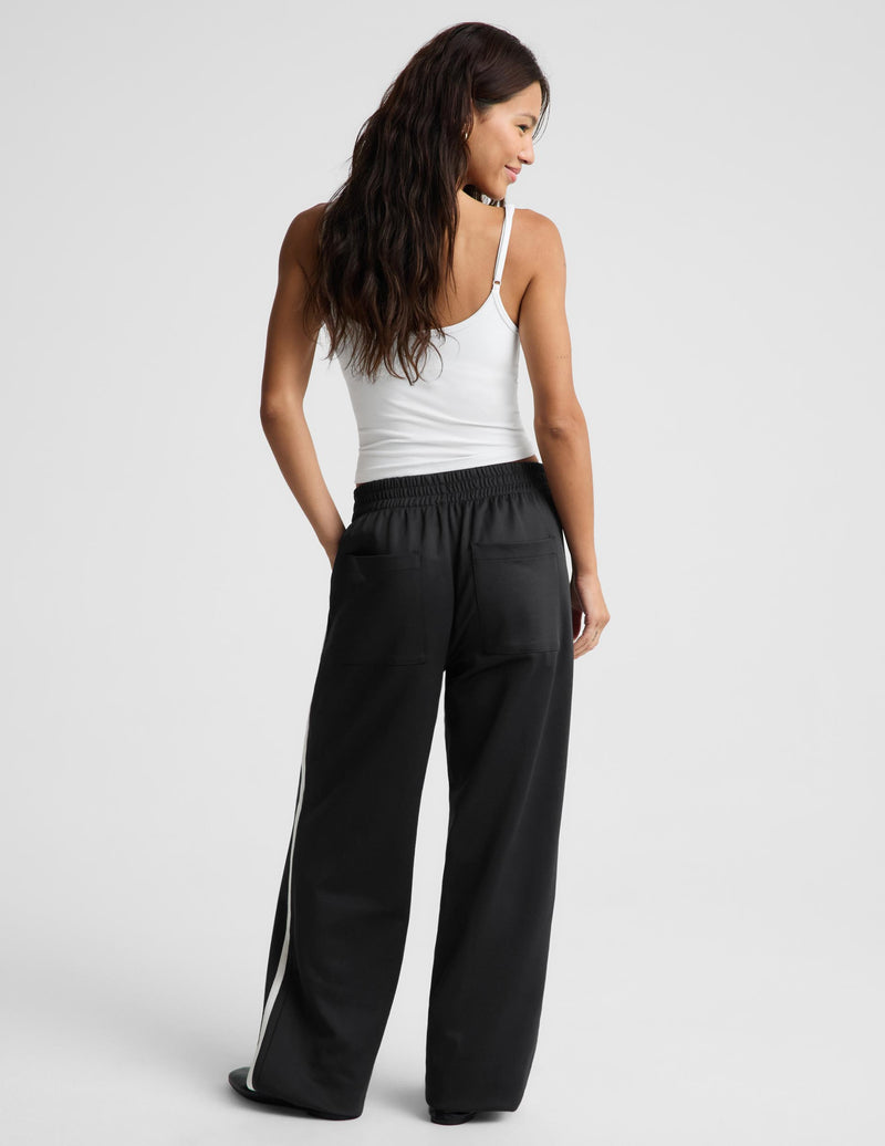 That Tracks Pant 31"