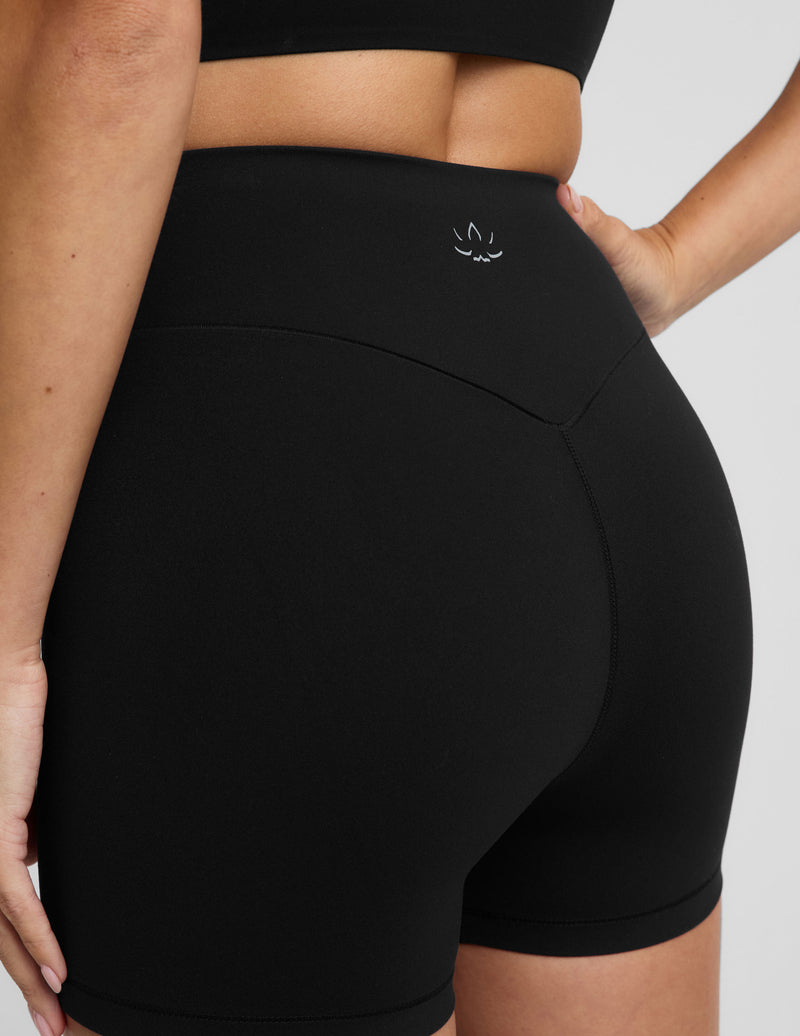 glowzone™ 4" Biker Short