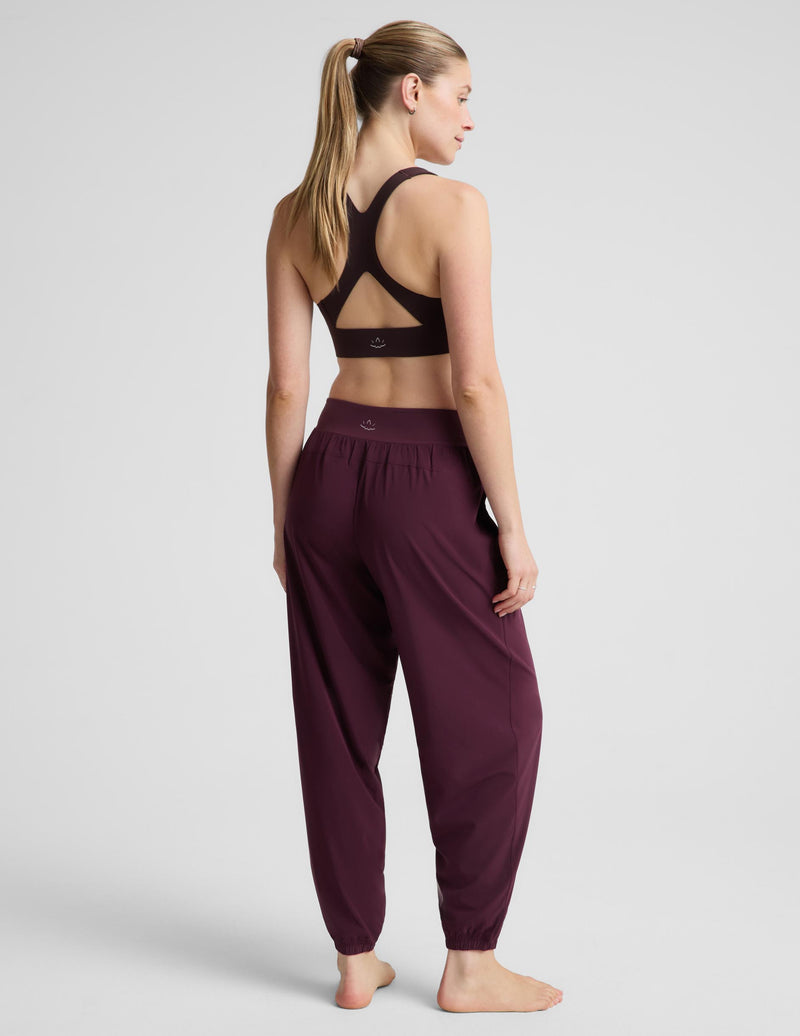 glowzone™ Hybrid Jogger
