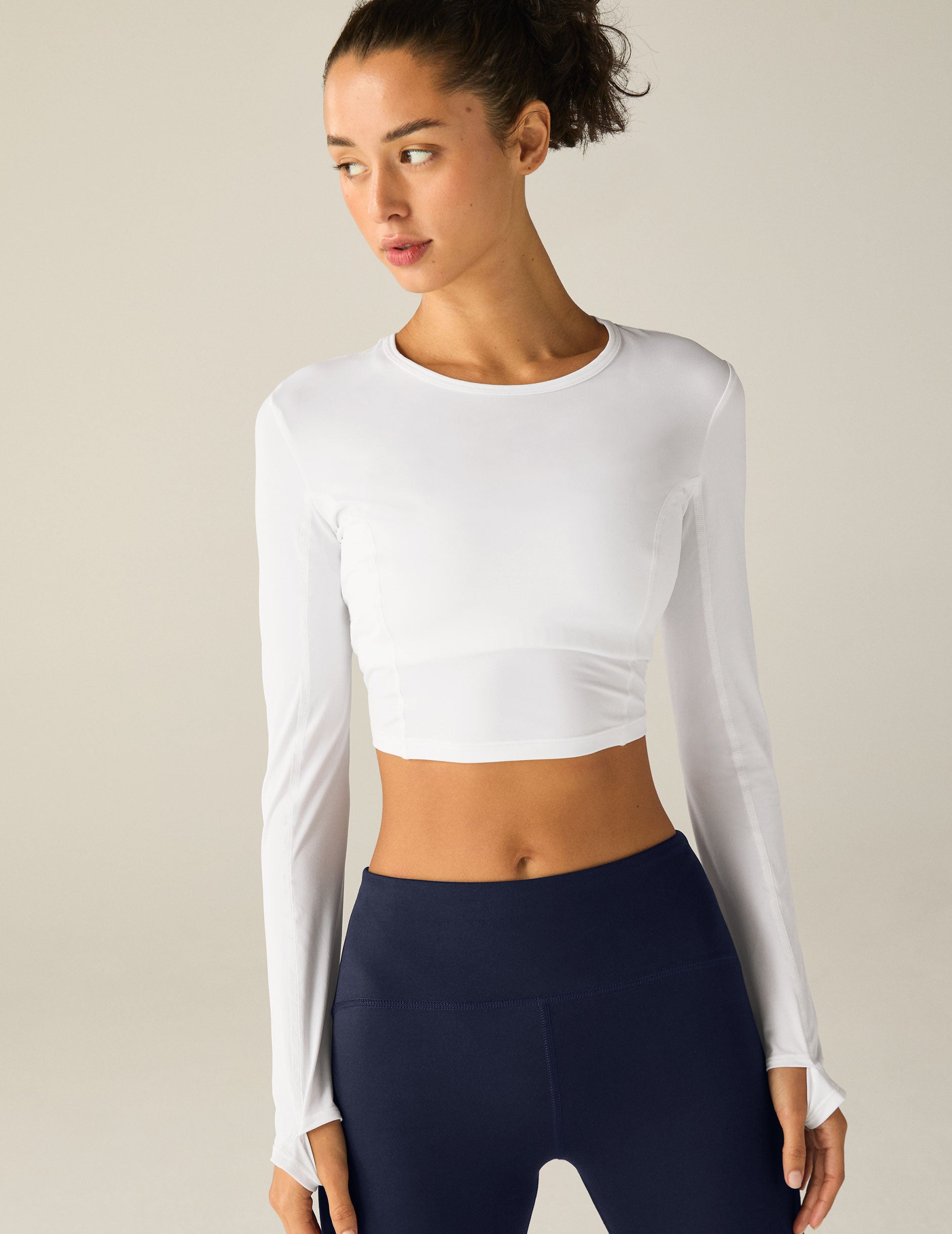 white long sleeve crop top