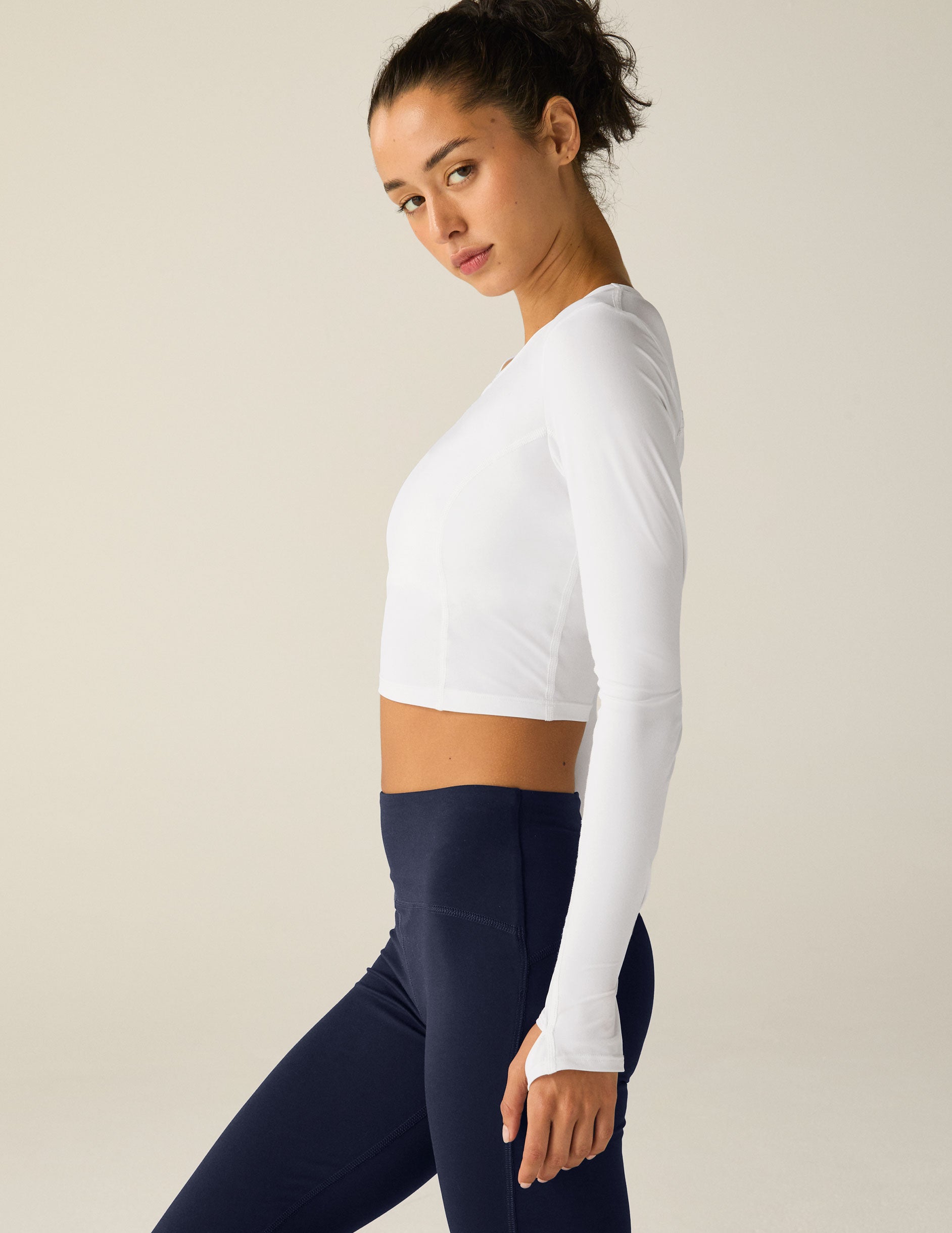 POWERBEYOND™ Lite Airshield Long Sleeve Cropped Top