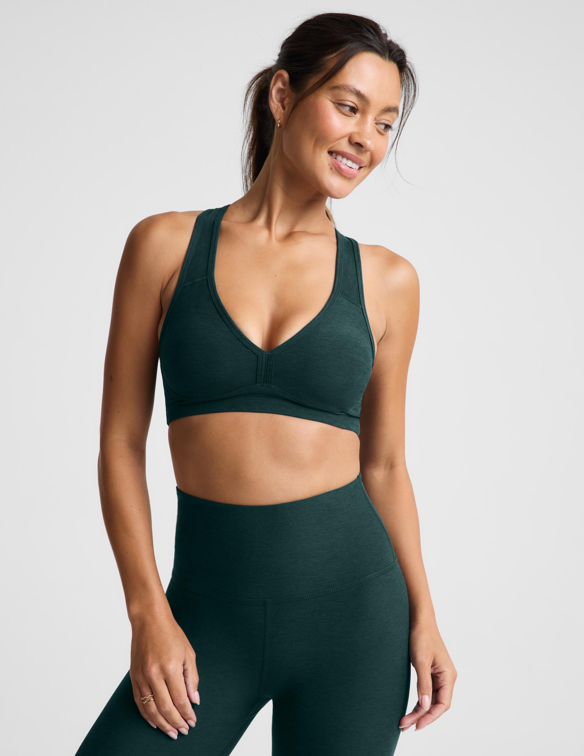 Activewear Bras Without Straps or Elastic | Beyond Yoga